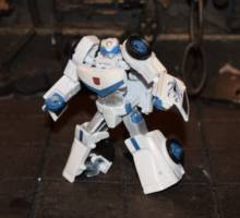 quickshadow rescue bot toy