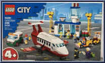 Central Airport from City - Box Sets manufactured by Lego [Front]