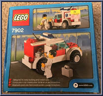 Doctor's Car from City - Box Sets manufactured by Lego [Back]