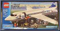 Passenger Plane from City - Box Sets manufactured by Lego [Front]
