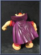 Wiz Pig from Diddy Kong Racing - Basic Series manufactured by Toy Biz [Loose]