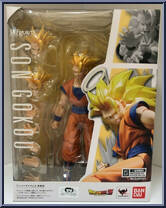 Son Goku (Super Saiyan 3) from Dragon Ball Z - S.H. Figuarts - Basic Series manufactured by Bandai [Front]