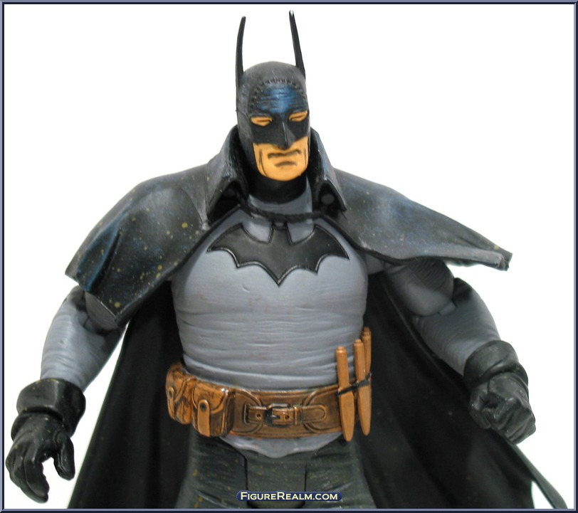 batman gotham by gaslight statue