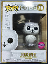 Hedwig (Flocked) from Harry Potter - Pop! Vinyl Figures manufactured by Funko [Front]