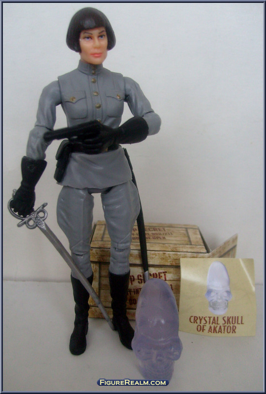 Irina Spalko Indiana Jones Kingdom of the Crystal Skull Basic Series Hasbro Action Figure