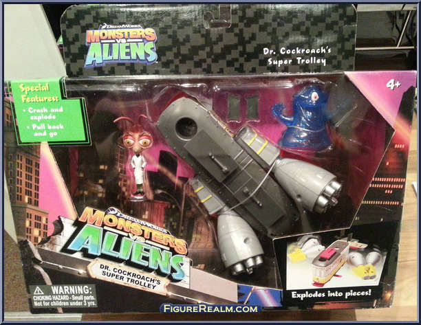 Review and photos of Monsters vs Aliens action figures by Toy Quest