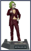 Beetlejuice (Maroon Suit) from Movie Maniacs (2023) - Beetlejuice manufactured by McFarlane [Loose]