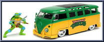 Leonardo & 1962 Volkswagen Bus from Nano Hollywood Rides - Teenage Mutant Ninja Turtles manufactured by Jada Toys [Loose]