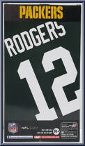 Aaron Rodgers (Green Bay Packers) from NFL - Series 3 manufactured by Imports Dragon [Back]