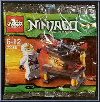 Zane from Ninjago - Rise of the Snakes Polybags manufactured by Lego [Front]