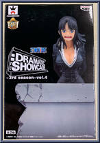 Volume 4:  Robin from One Piece Dramatic Showcase - Season 3 manufactured by Banpresto [Front]