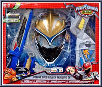 Deluxe Gold Ranger Training Set from Power Rangers Dino Super Charge - Role Play manufactured by Bandai [Front]