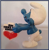 Have a Heart Smurf from Smurfs - Basic Series manufactured by Peyo [Loose]