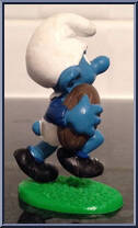 Runningback Smurf from Smurfs - Rugby manufactured by Peyo [Loose]