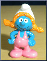 Sassette (Hands on Hips) from Smurfs - Basic Series manufactured by Peyo [Loose]