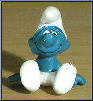 Sitting Smurf from Smurfs - Basic Series manufactured by Peyo [Loose]