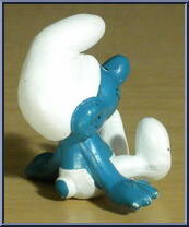 Sitting Smurf from Smurfs - Basic Series manufactured by Peyo [Loose]