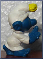 Sleepwalker Smurf from Smurfs - Basic Series manufactured by Peyo [Loose]