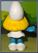 Smurfette (White Dress / Right Hand Out) from Smurfs - Smurfettes manufactured by Peyo [Loose]