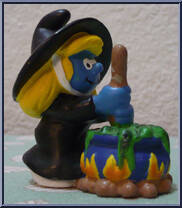 Smurfette (Witch Stirring Cauldron) from Smurfs - Smurfettes manufactured by Peyo [Loose]