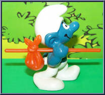 Traveler Smurf from Smurfs - Basic Series manufactured by Peyo [Loose]