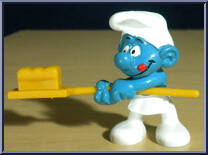 Breadmaker Smurf from Smurfs - Basic Series manufactured by Schleich [Loose]