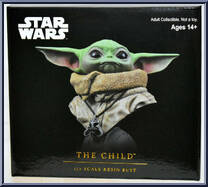 Child (Mandalorian) from Star Wars - Legends in 3D manufactured by Diamond Select [Front]