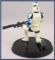Clone Trooper Lieutenant from Star Wars - Statues manufactured by Gentle Giant [Loose]