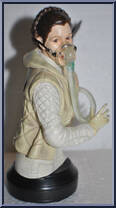 Princess Leia Organa (Mynock Hunt) from Star Wars - Mini-Busts manufactured by Gentle Giant [Loose]