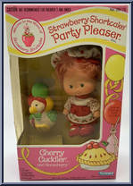 Cherry Cuddler (and Gooseberry) from Strawberry Shortcake - Party Pleaser manufactured by Kenner [Front]