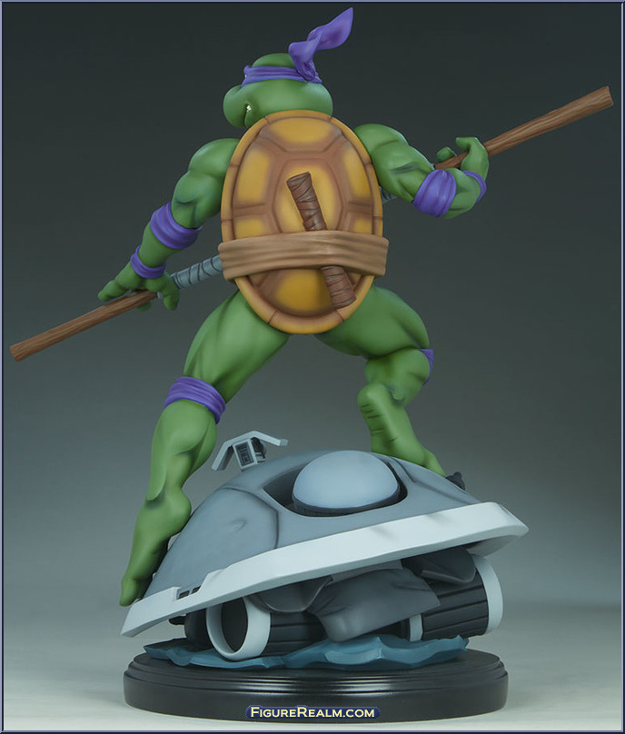 PCS Collectibles Teenage Mutant Ninja Turtles: Donatello 1:8 Scale PVC  Statue, Multicolor