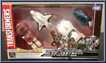 Swerve & Tailgate (with Phaser & Groundshaker) from Transformers - Legends - Wave  4 manufactured by Takara [Front]