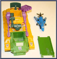 Anti-Aircraft Base (with Blackout and Spaceshot) Action Figure