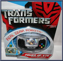 Power Up VT6 from Transformers - Movie - Real Gear Robots manufactured by Hasbro [Front]