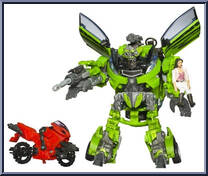 Autobot Skids / Arcee / Mikaela Banes Action Figure