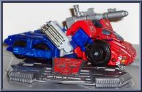 Optimus Prime vs Megatron (War Within) from Transformers - Titanium - Exclusives manufactured by Hasbro [Optimus Prime Vehicle Mode]