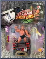 Giant from WCW - Key Chain Wrestlers - Electronic Talking manufactured by Toy Biz [Front]