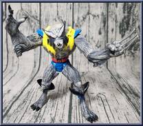 Werewolf Wolverine from X-Men - Mutant Monsters manufactured by Toy Biz [Loose]