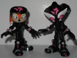 Shade the Echidna (helmet and unmasked) (Sonic) Custom Action Figure