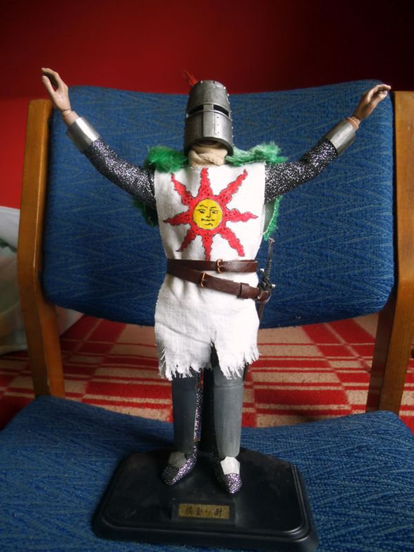 knight solaire figure
