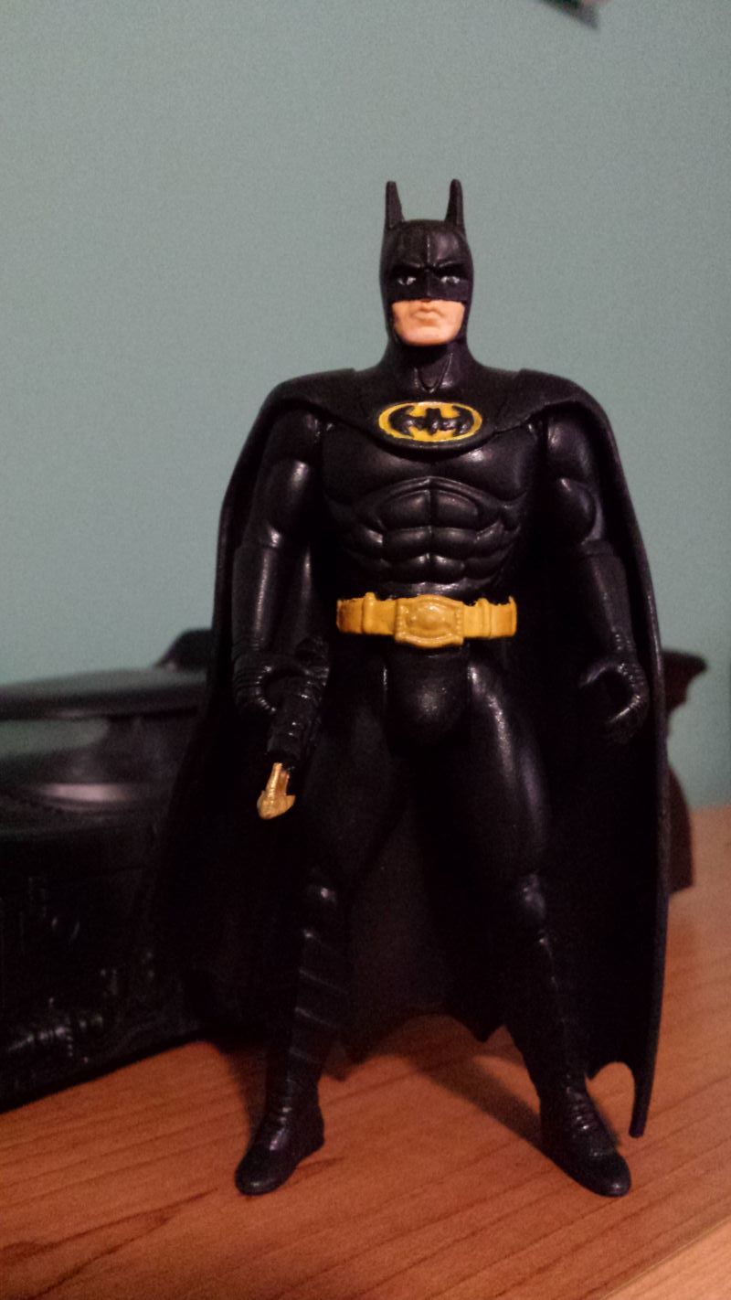 Batman 1989 Michael Keaton (Batman - Movie Style) Custom Action Figure
