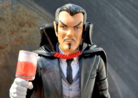 marvel dracula figure