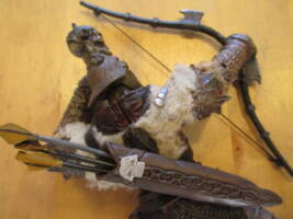 Guritz, orc lieutenant into archer trooper, custom of the toybiz figure (Lord of the Rings) Custom Action Figure