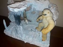 Star Wars Wampa Cave (Star Wars) Custom Diorama / Playset