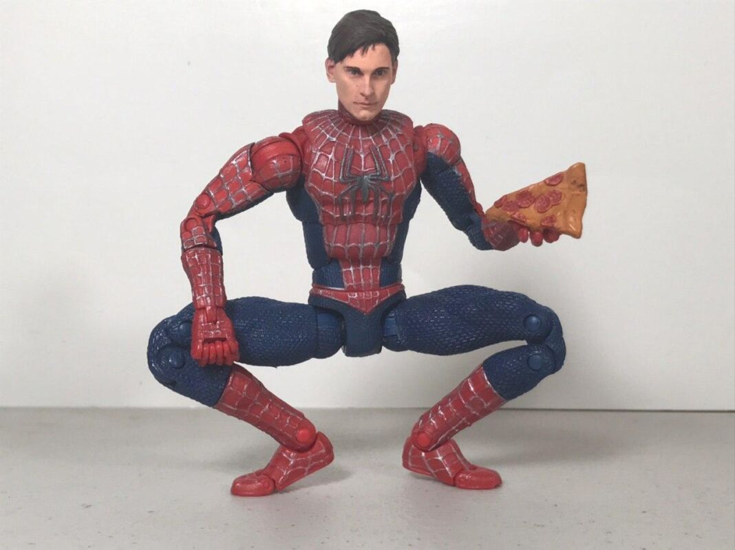 tobey maguire spider man marvel legends