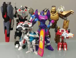 Ten (MTMTE / LL) (Transformers) Custom Action Figure