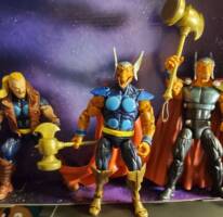 Beta Ray Bill (Marvel Legends) Custom Action Figure [Beta next to his friends that he borrowed parts from]