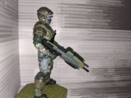 Avatar UNSC Marine (Halo) Custom Action Figure [Right side view]