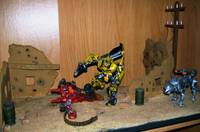 Bumblebee to the Rescue Diorama! (Transformers - Revenge of the Fallen) Custom Diorama / Playset