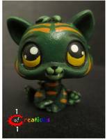 Cringer (2 Month Old Cub) (Masters of the Universe) Custom Miniature / Figurine